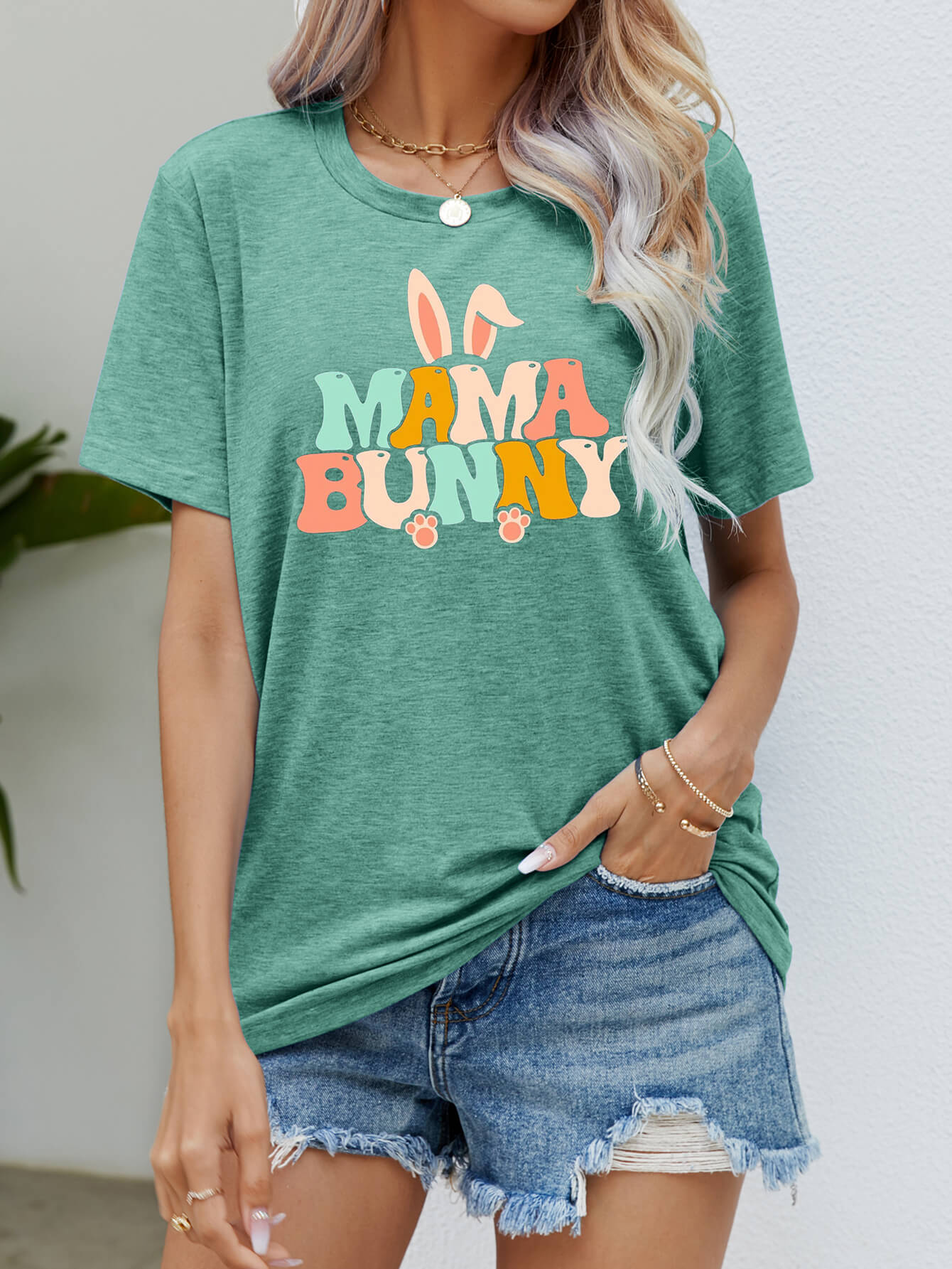 MAMA BUNNY Tee